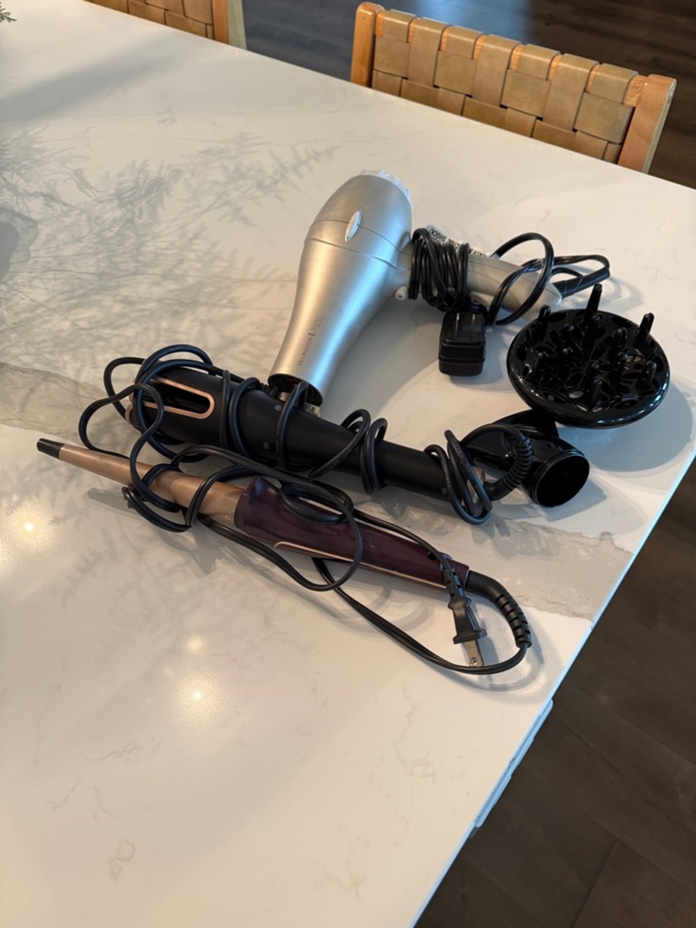 Black Curling Wand with Rose Gold Accents